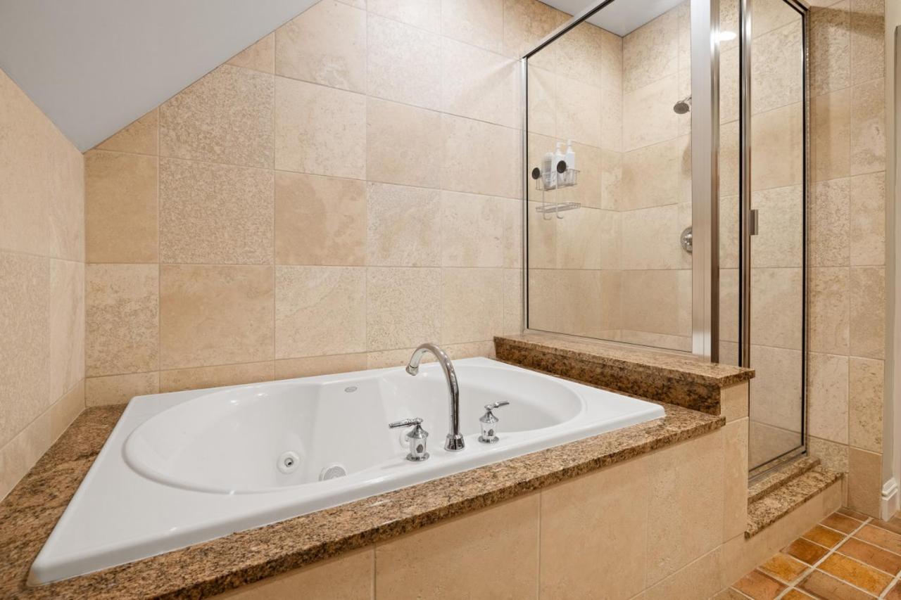 Stratton Springs Top Tier End Unit Exterior foto